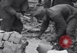 Immagine di Prigionieri tedeschi Bastogne Belgio, 1945, secondo 55 filmato di repertorio 65675028440