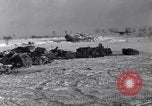 Image des épaves de véhicules Bastogne Belgique, 1945, de la seconde 16 séquences d'archives historiques vidéo 65675028441