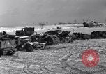 Image des épaves de véhicules Bastogne Belgique, 1945, de la seconde 19 séquences d'archives historiques vidéo 65675028441