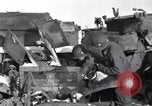 Image des épaves de véhicules Bastogne Belgique, 1945, de la seconde 42 séquences d'archives historiques vidéo 65675028441