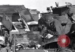 Image des épaves de véhicules Bastogne Belgique, 1945, de la seconde 45 séquences d'archives historiques vidéo 65675028441