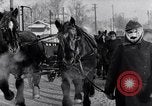 Standbild Schnee gebunden Deutsche angreifen Ostfront, 1942, aus Sekunde 44 historischem Filmmaterial Videoclip 65675028442