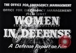 Immagine di Donne americane United States USA, 1941, secondo 16 filmato di repertorio 65675028444