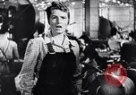 Standbild Amerikanische Frauen Krieg United States USA, 1944, aus Sekunde 12 historischem Filmmaterial Videoclip 65675028451