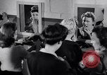Standbild Amerikanische Frauen Krieg United States USA, 1944, aus Sekunde 35 historischem Filmmaterial Videoclip 65675028452