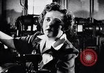 Image American women United States USA, 1943, de la seconde 44 séquences d'archives historiques vidéo 65675028454
