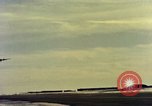 Standbild USA Flugzeuge United States USA, 1958, aus Sekunde 16 historischem Filmmaterial Videoclip 65675028456