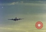 Standbild USA Flugzeuge United States USA, 1958, aus Sekunde 25 historischem Filmmaterial Videoclip 65675028456