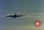 Standbild USA Flugzeuge United States USA, 1958, aus Sekunde 27 historischem Filmmaterial Videoclip 65675028456