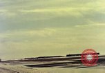 Standbild USA Flugzeuge United States USA, 1958, aus Sekunde 43 historischem Filmmaterial Videoclip 65675028456