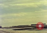 Standbild USA Flugzeuge United States USA, 1958, aus Sekunde 45 historischem Filmmaterial Videoclip 65675028456