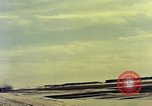 Standbild USA Flugzeuge United States USA, 1958, aus Sekunde 47 historischem Filmmaterial Videoclip 65675028456