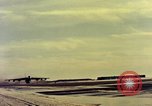 Standbild USA Flugzeuge United States USA, 1958, aus Sekunde 62 historischem Filmmaterial Videoclip 65675028456