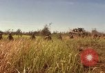 Immagine di Stati Uniti Marines Con Thien Vietnam, 1967, secondo 10 filmato di repertorio 65675028465