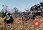 Immagine di Stati Uniti Marines Con Thien Vietnam, 1967, secondo 31 filmato di repertorio 65675028465