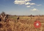 Immagine di Stati Uniti Marines Con Thien Vietnam, 1967, secondo 47 filmato di repertorio 65675028465