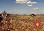 Immagine di Stati Uniti Marines Con Thien Vietnam, 1967, secondo 52 filmato di repertorio 65675028465
