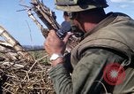 Standbild Vereinigten Staaten Marines Con Thien Vietnam, 1967, aus Sekunde 8 historischem Filmmaterial Videoclip 65675028466