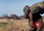 Standbild Vereinigten Staaten Marines Con Thien Vietnam, 1967, aus Sekunde 29 historischem Filmmaterial Videoclip 65675028466