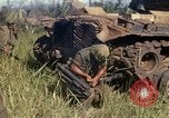 Standbild Vereinigten Staaten Marines Con Thien Vietnam, 1967, aus Sekunde 15 historischem Filmmaterial Videoclip 65675028467