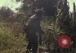 Standbild Vereinigten Staaten Marines Con Thien Vietnam, 1967, aus Sekunde 31 historischem Filmmaterial Videoclip 65675028467