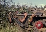 Standbild Vereinigten Staaten Marines Con Thien Vietnam, 1967, aus Sekunde 51 historischem Filmmaterial Videoclip 65675028467