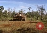 Immagine di Stati Uniti Marines Con Thien Vietnam, 1967, secondo 46 filmato di repertorio 65675028468