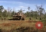 Immagine di Stati Uniti Marines Con Thien Vietnam, 1967, secondo 48 filmato di repertorio 65675028468