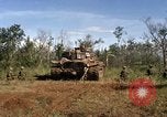 Immagine di Stati Uniti Marines Con Thien Vietnam, 1967, secondo 58 filmato di repertorio 65675028468