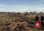 Standbild Vereinigten Staaten Marines Con Thien Vietnam, 1967, aus Sekunde 12 historischem Filmmaterial Videoclip 65675028469