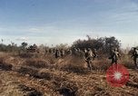 Standbild Vereinigten Staaten Marines Con Thien Vietnam, 1967, aus Sekunde 42 historischem Filmmaterial Videoclip 65675028469