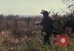 Immagine di Stati Uniti Marines Con Thien Vietnam, 1967, secondo 11 filmato di repertorio 65675028470