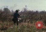 Immagine di Stati Uniti Marines Con Thien Vietnam, 1967, secondo 19 filmato di repertorio 65675028470