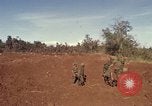 Immagine di Stati Uniti Marines Con Thien Vietnam, 1967, secondo 62 filmato di repertorio 65675028470
