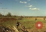 Immagine di Stati Uniti Marines Con Thien Vietnam, 1967, secondo 3 filmato di repertorio 65675028471