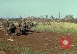 Immagine di Stati Uniti Marines Con Thien Vietnam, 1967, secondo 32 filmato di repertorio 65675028471