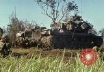 Immagine di Stati Uniti Marines Con Thien Vietnam, 1967, secondo 47 filmato di repertorio 65675028471