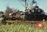 Immagine di Stati Uniti Marines Con Thien Vietnam, 1967, secondo 49 filmato di repertorio 65675028471