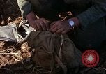 Image des Marines des États-Unis Con Thien Vietnam, 1967, de la seconde 46 séquences d'archives historiques vidéo 65675028472