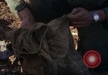 Image des Marines des États-Unis Con Thien Vietnam, 1967, de la seconde 62 séquences d'archives historiques vidéo 65675028472