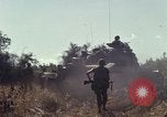 Image des Marines des États-Unis Con Thien Vietnam, 1967, de la seconde 27 séquences d'archives historiques vidéo 65675028474