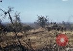 Image des Marines des États-Unis Con Thien Vietnam, 1967, de la seconde 56 séquences d'archives historiques vidéo 65675028474