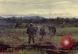 Image des Marines des États-Unis Con Thien Vietnam, 1967, de la seconde 16 séquences d'archives historiques vidéo 65675028475