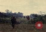 Image des Marines des États-Unis Con Thien Vietnam, 1967, de la seconde 40 séquences d'archives historiques vidéo 65675028475