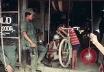 Image des Marines des États-Unis Cam Lo Vietnam, 1967, de la seconde 8 séquences d'archives historiques vidéo 65675028476
