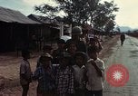 Image des Marines des États-Unis Cam Lo Vietnam, 1967, de la seconde 50 séquences d'archives historiques vidéo 65675028476