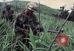 Image des Marines des États-Unis Khe Sanh Vietnam, 1967, de la seconde 40 séquences d'archives historiques vidéo 65675028477