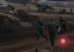 Immagine di Stati Uniti Marines Camp Carroll Vietnam, 1967, secondo 13 filmato di repertorio 65675028478