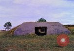 Image K-9 Sentry chiens Phu Cat Base aérienne Vietnam, 1969, de la seconde 25 séquences d'archives historiques vidéo 65675028490