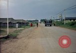 Immagine di Cani sentinella Tan Son Nhut Air Force Base Vietnam, 1965, secondo 47 filmato di repertorio 65675028497